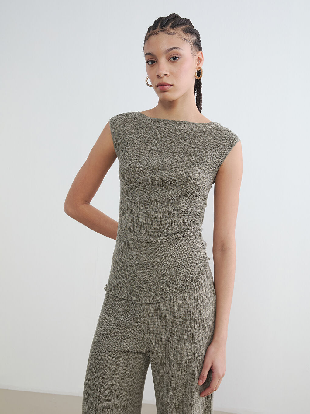 Slash Neck Ruched Tank Top-1