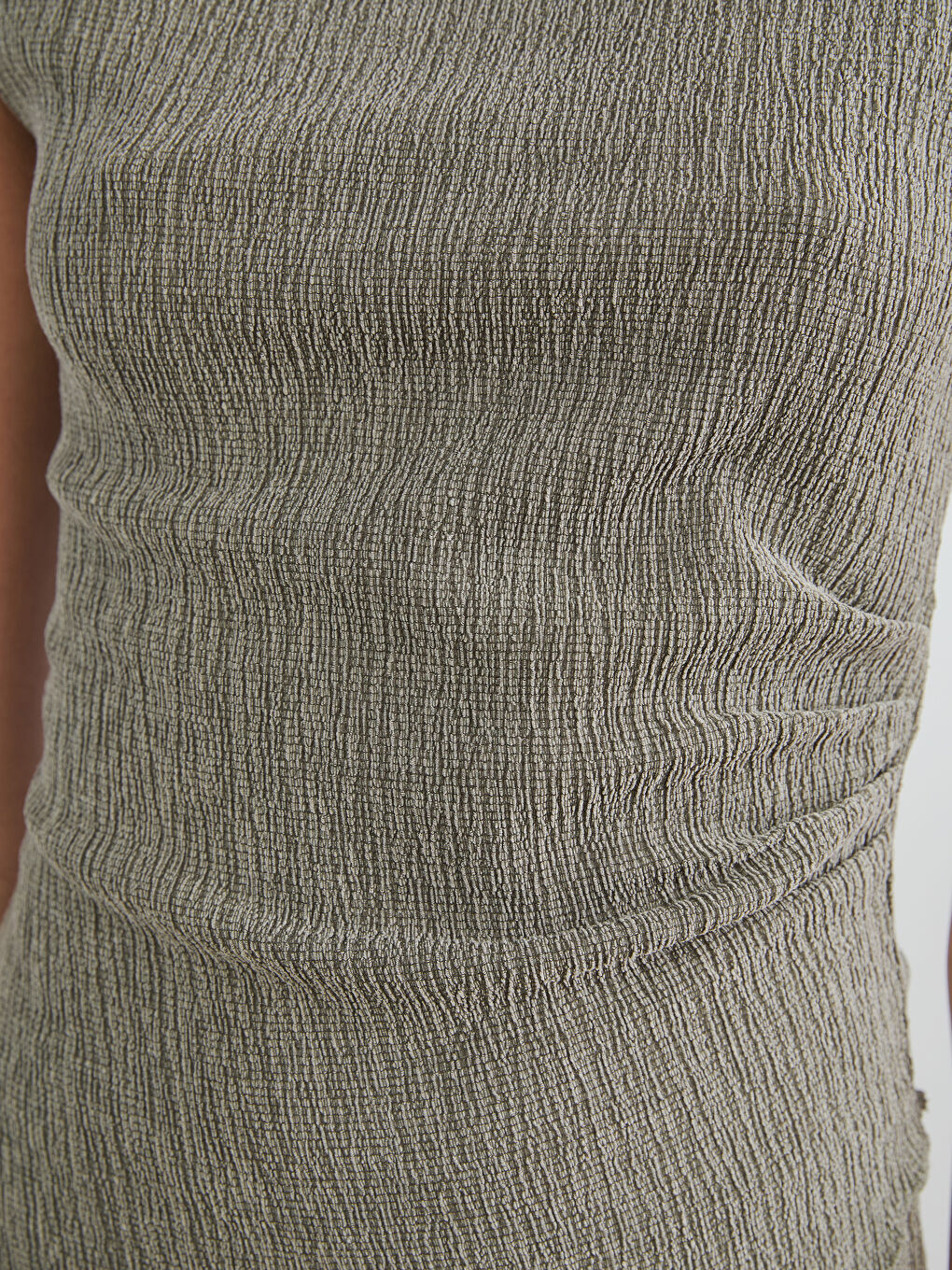 Slash Neck Ruched Tank Top-2