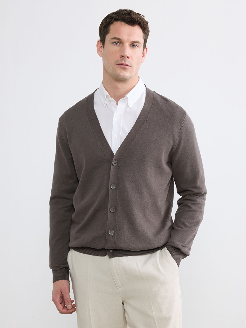 Kahverengi Standart Kalıp Erkek Triko Hırka