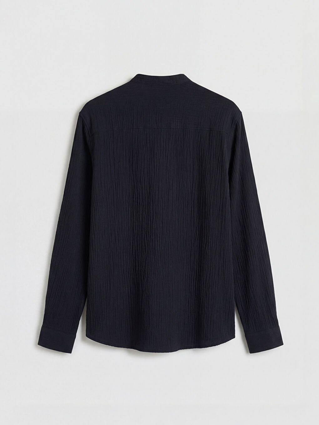 Siyah Regular Fit Hakim Yaka Erkek Dokulu Gömlek-1