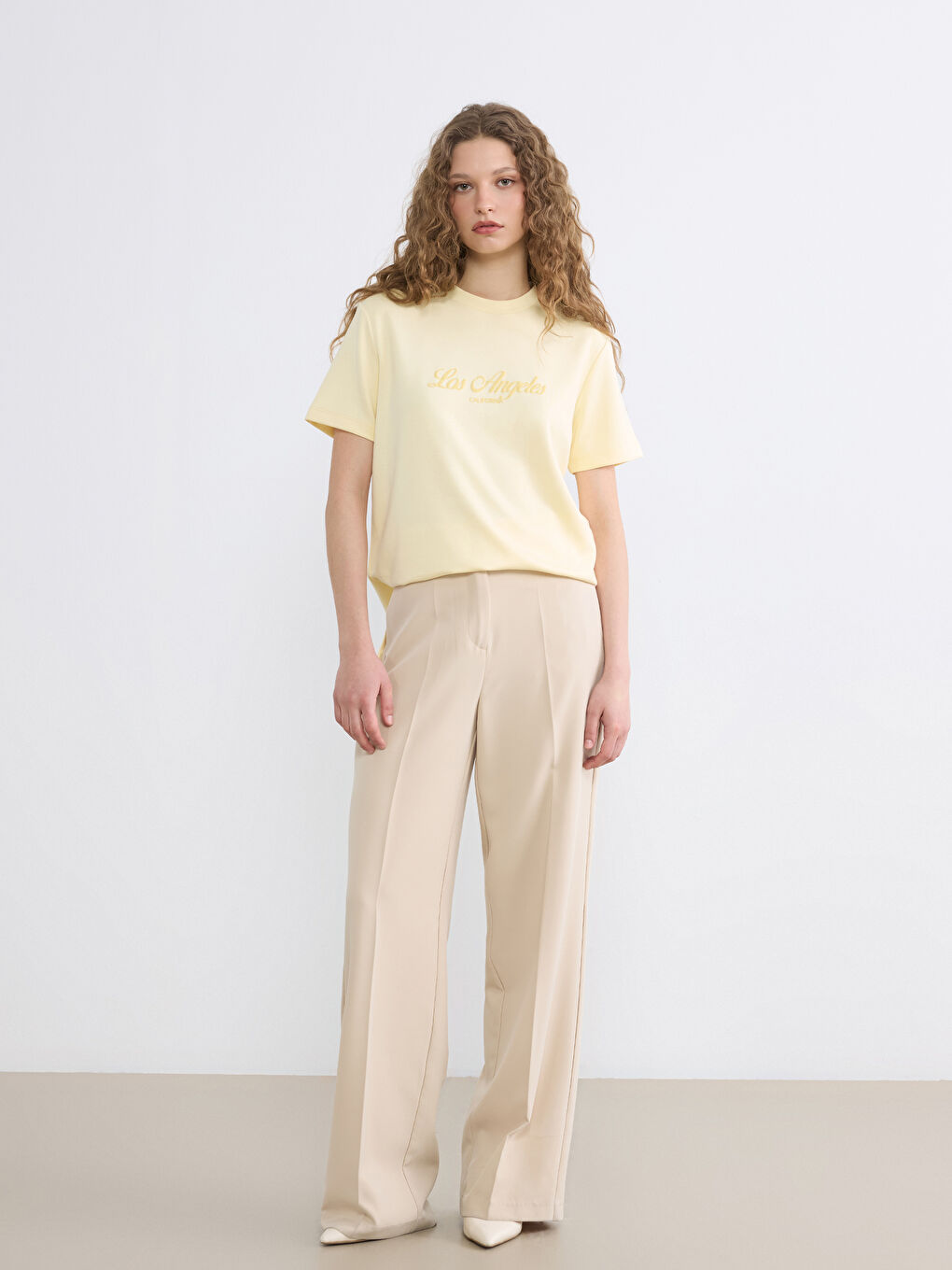 ŽUTA majica Žena-1