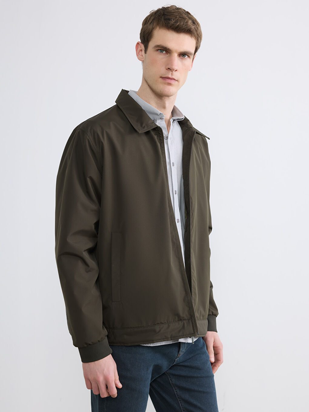 Haki Standart Kalıp Gömlek Yaka Erkek Mont