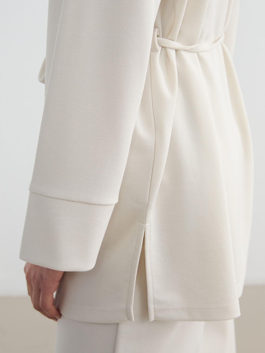 Bej Kuşaklı Soft Touch Kadın Sweatshirt Tunik-2