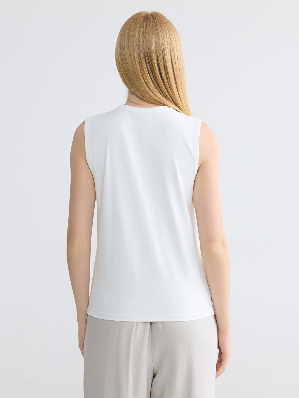 Beyaz Bisiklet Yaka Taşlı Atlet-3