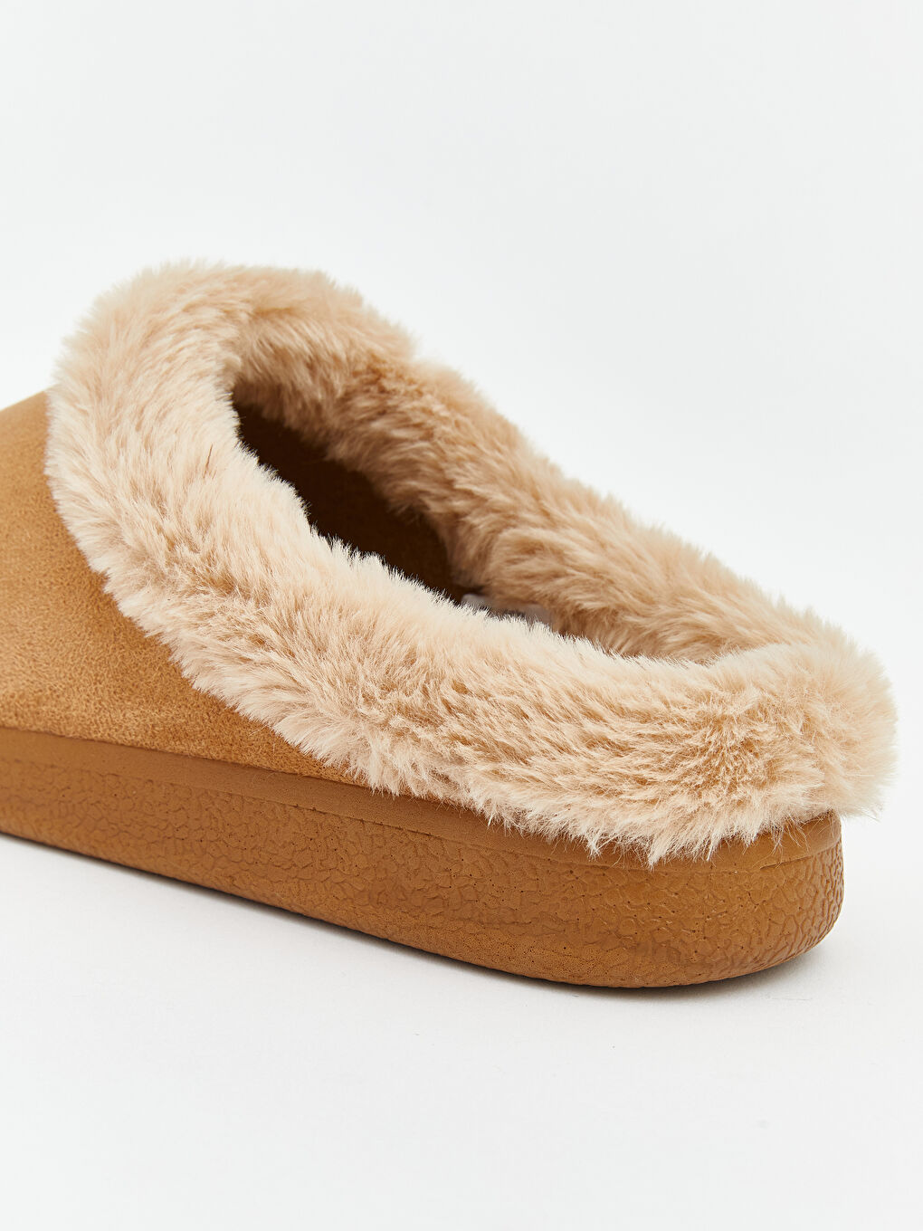 Bej Süet Görünümlü Kadın Ev Terliği-4