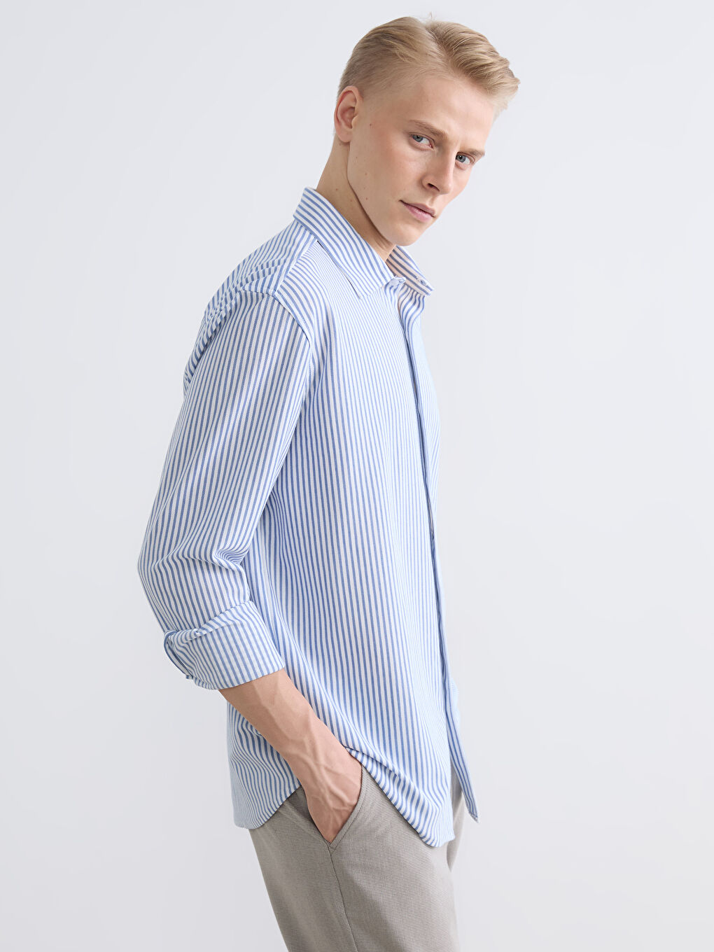 Lacivert Regular Fit Çizgili Erkek Gömlek-4