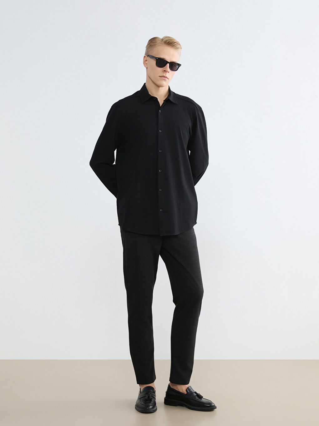 Siyah Regular Fit Erkek Gömlek-1