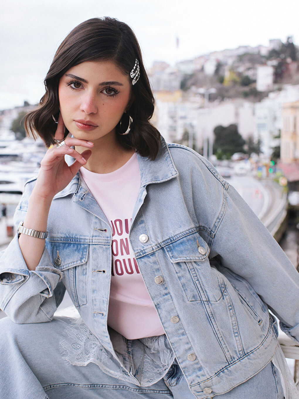 Mavi Gömlek Yaka Kadın Jean Ceket	-1