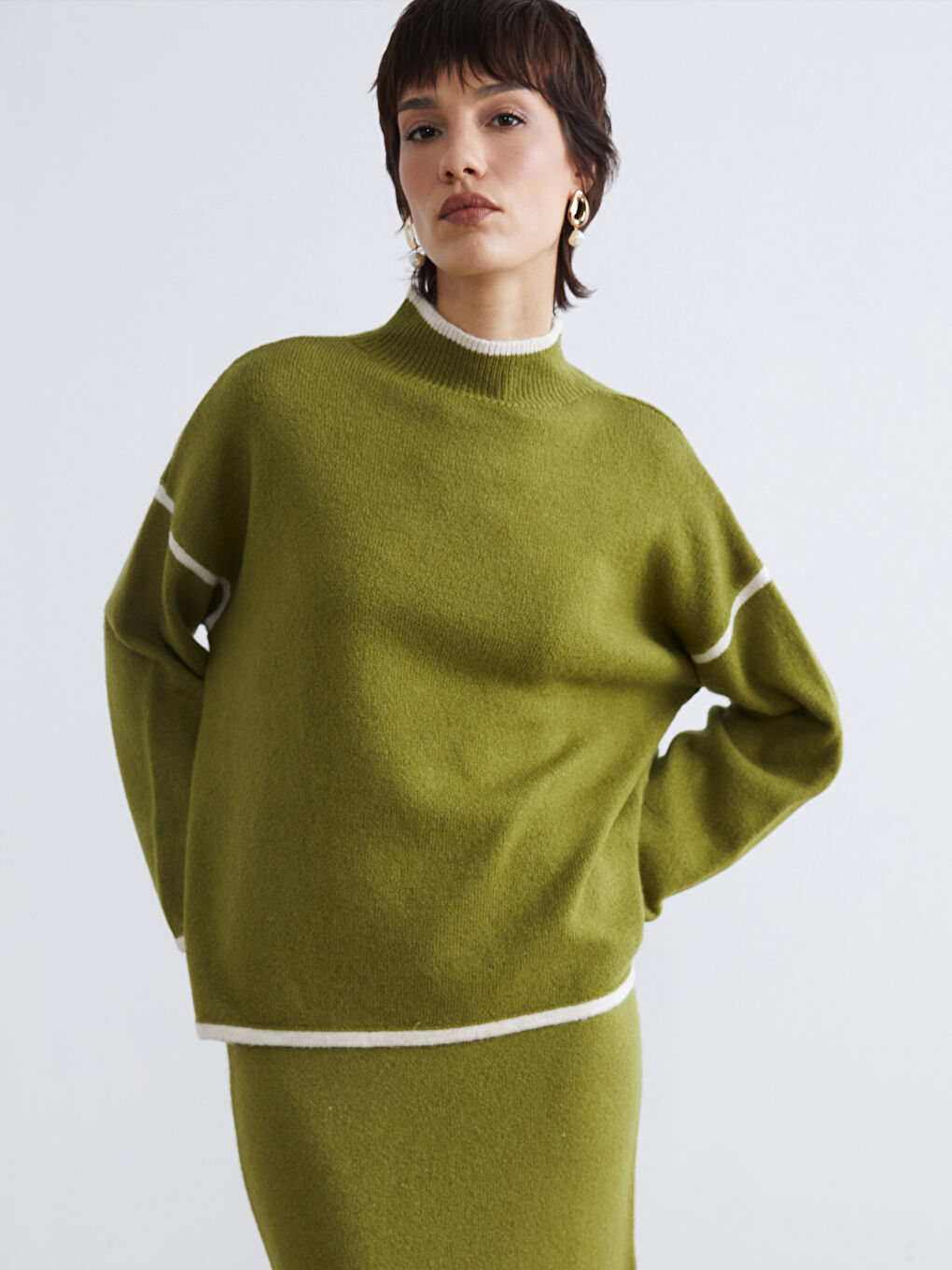 Yeşil Yarım Balıkçı Yaka Kadın Triko Kazak	