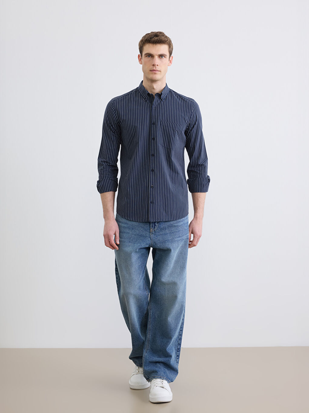 Lacivert Regular Fit Çizgili Armürlü Erkek Gömlek-1