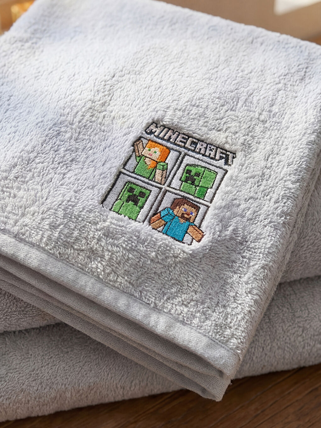 Gri Minecraft Nakışlı Yüz Havlusu 50x80 cm-2