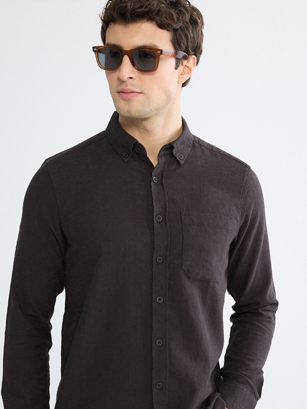 Kahverengi Regular Fit Armürlü Erkek Gömlek