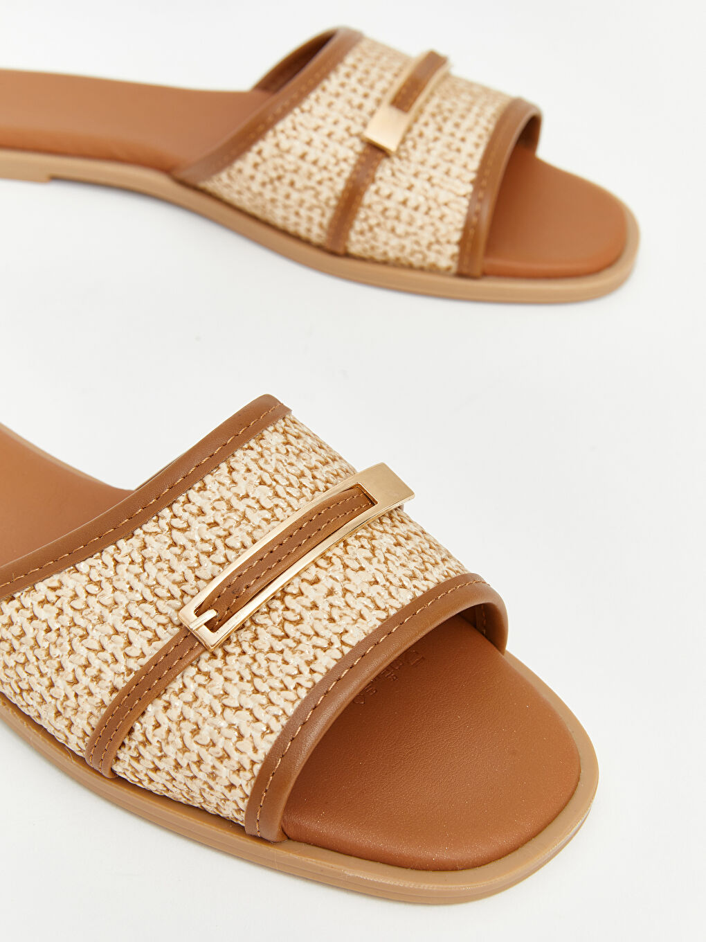 Bej Hasır Görünümlü Kadın Terlik-2