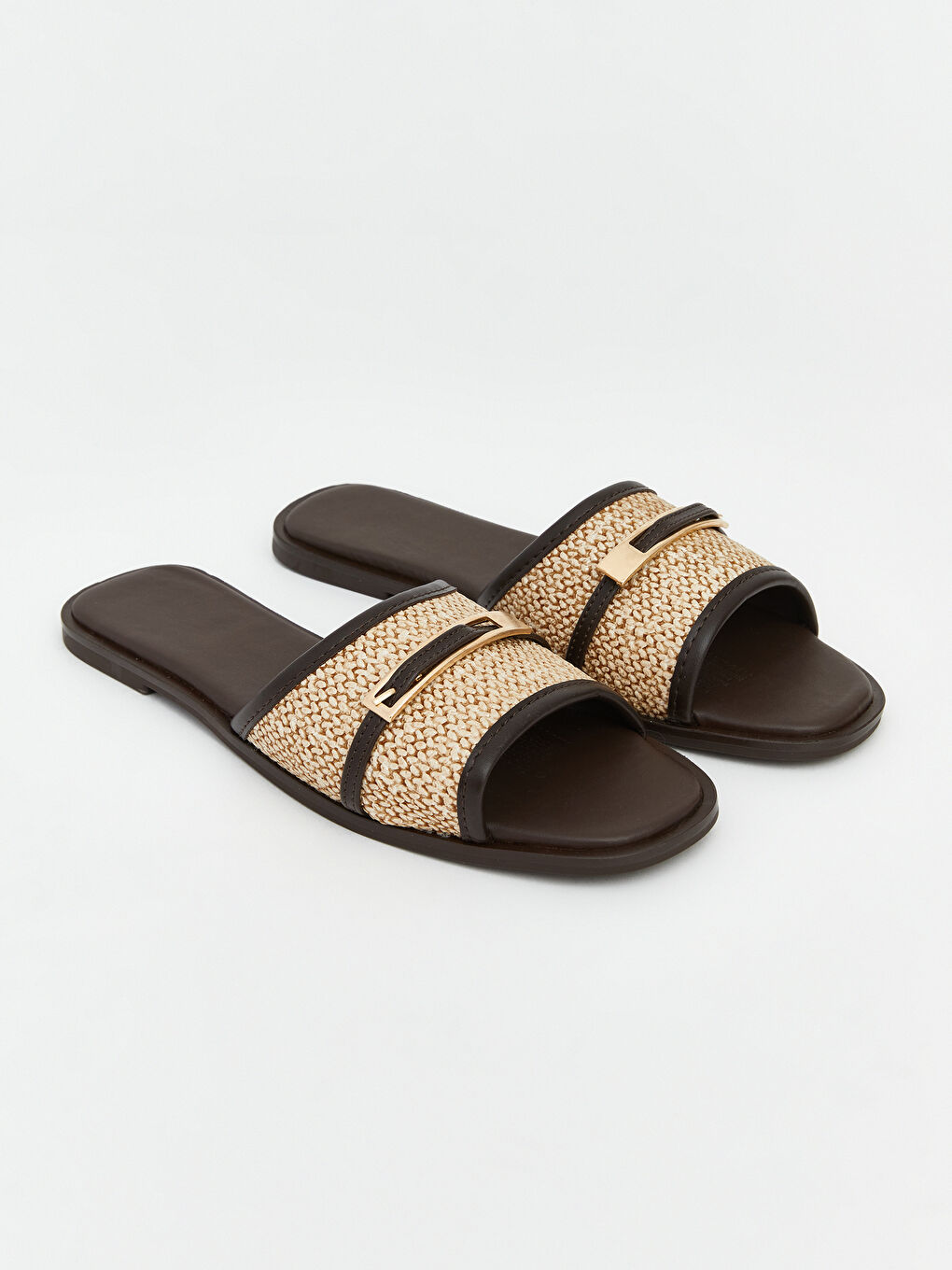 Kahverengi Hasır Görünümlü Kadın Terlik