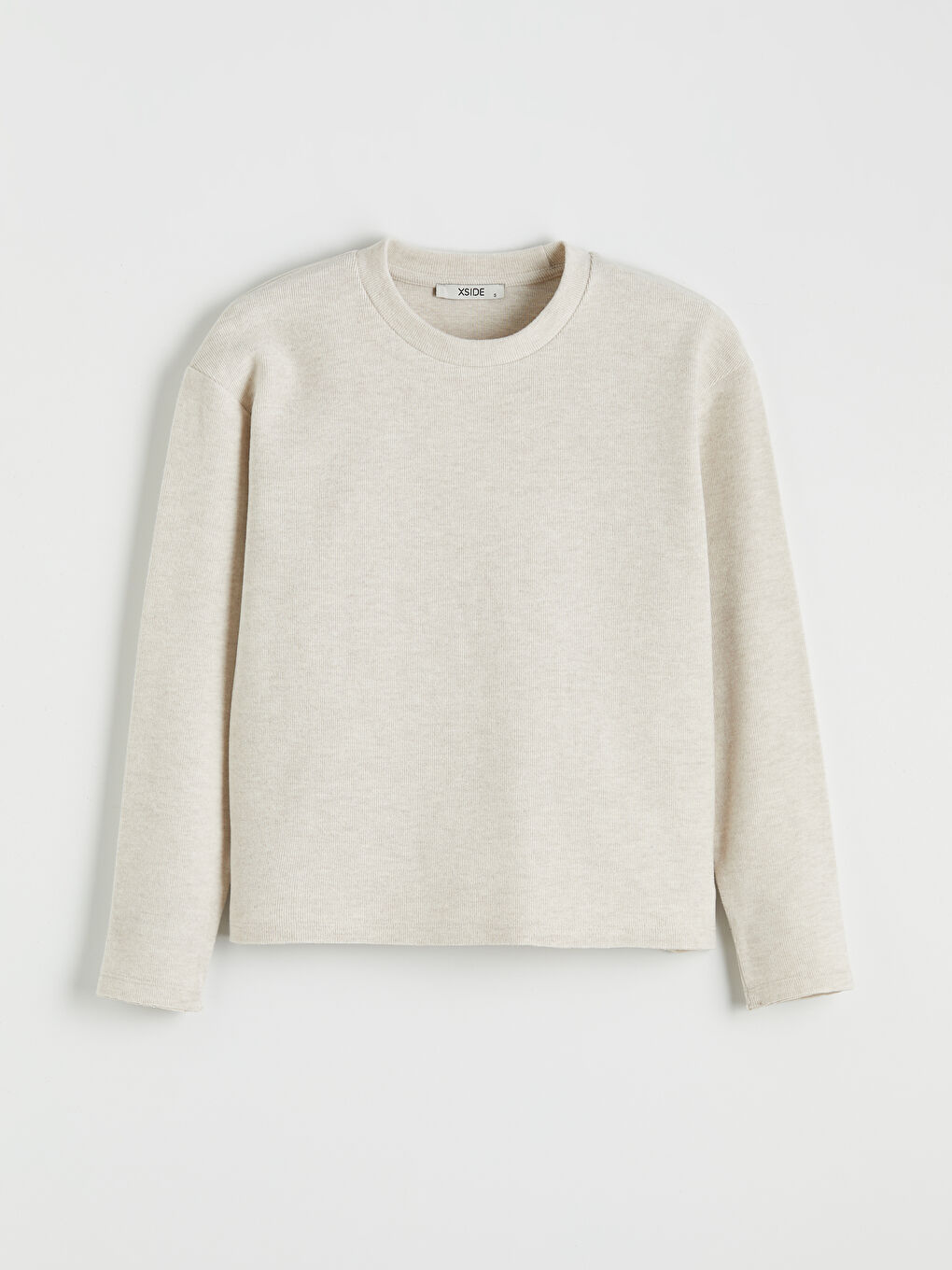 Bej Bisiklet Yaka Kadın Tişört	-4