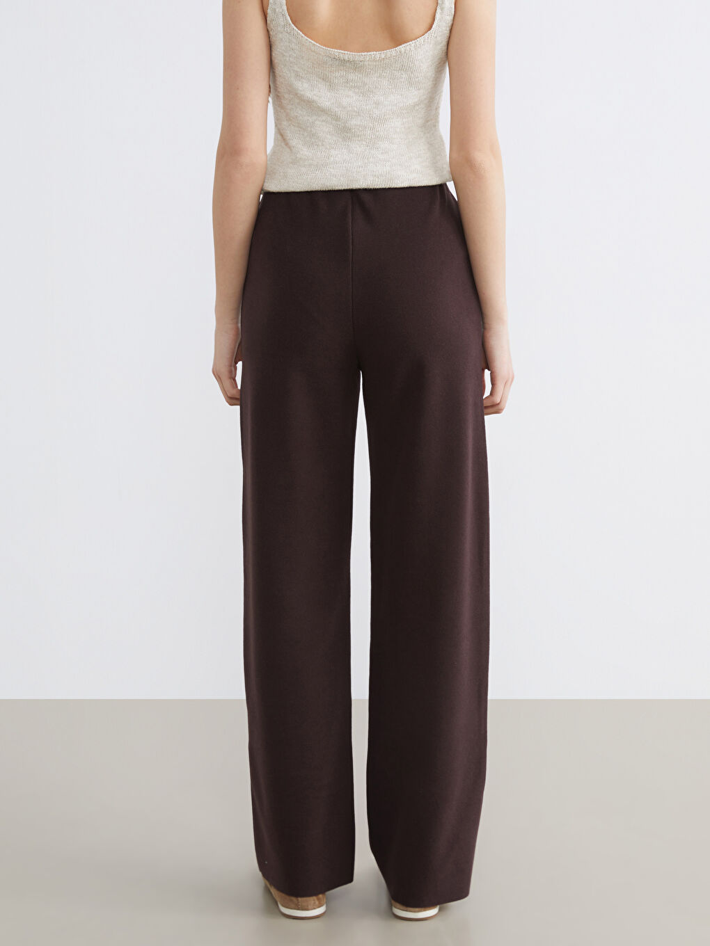 Kahverengi Beli Lastikli Geniş Paça Kadın Pantolon	-3