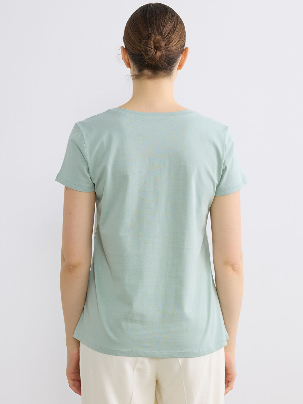 Yeşil Bisiklet Yaka Baskılı Kadın Tişört-3