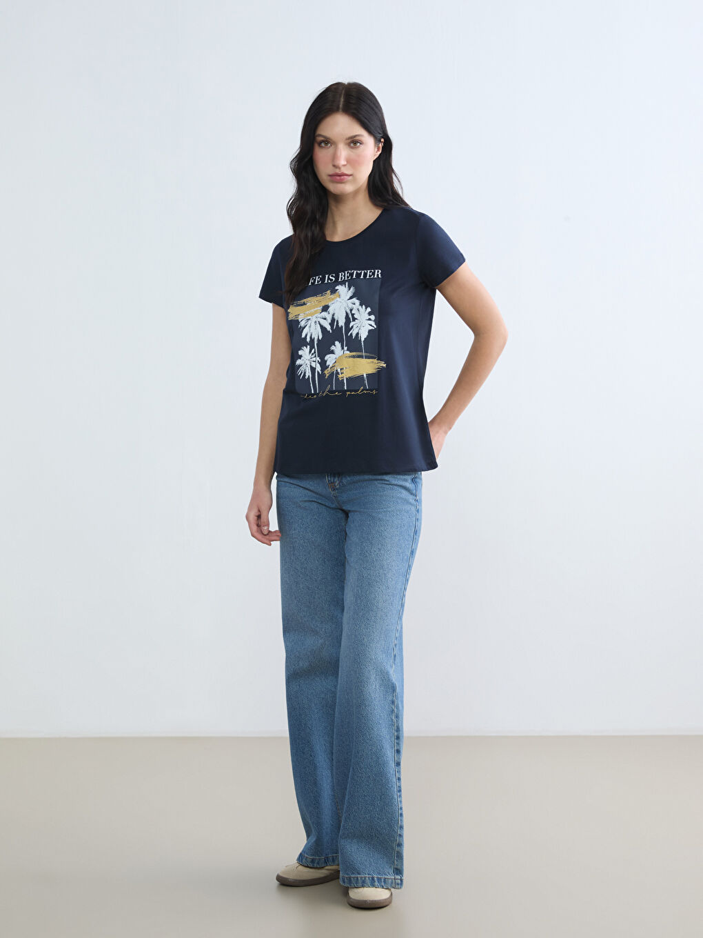 Lacivert Bisiklet Yaka Baskılı Kadın Tişört-1