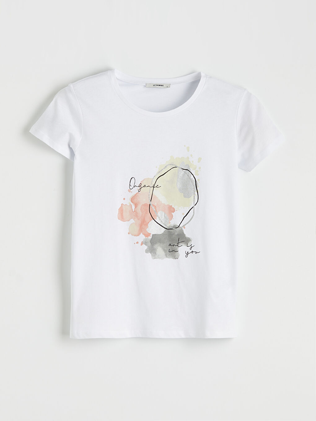 Beyaz Bisiklet Yaka Baskılı Kadın Tişört-4