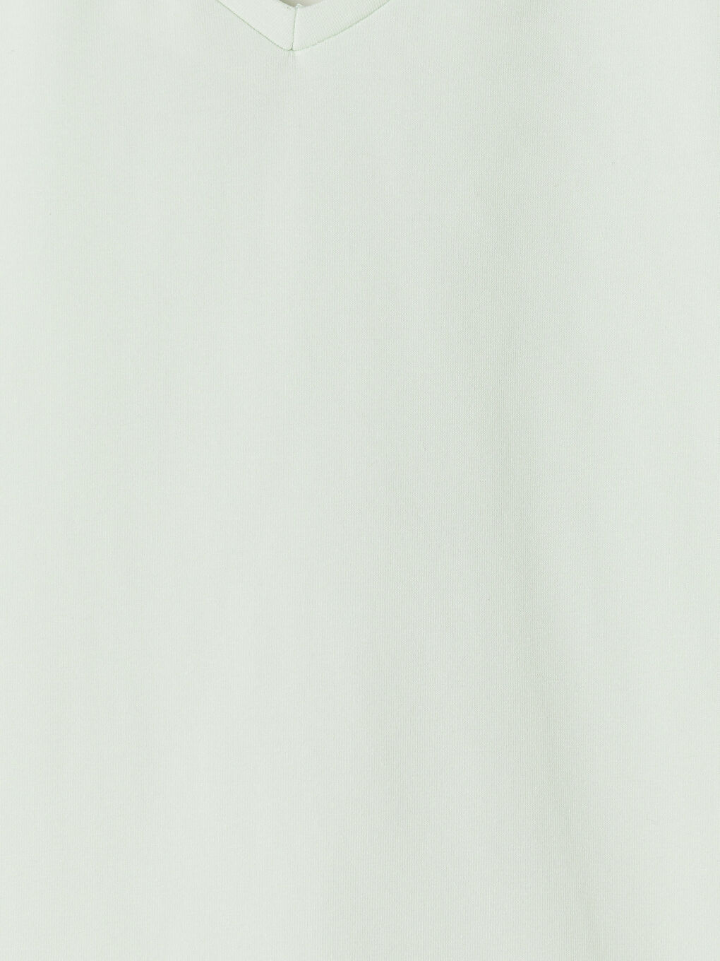 Yeşil V Yaka Kadın Tişört-2