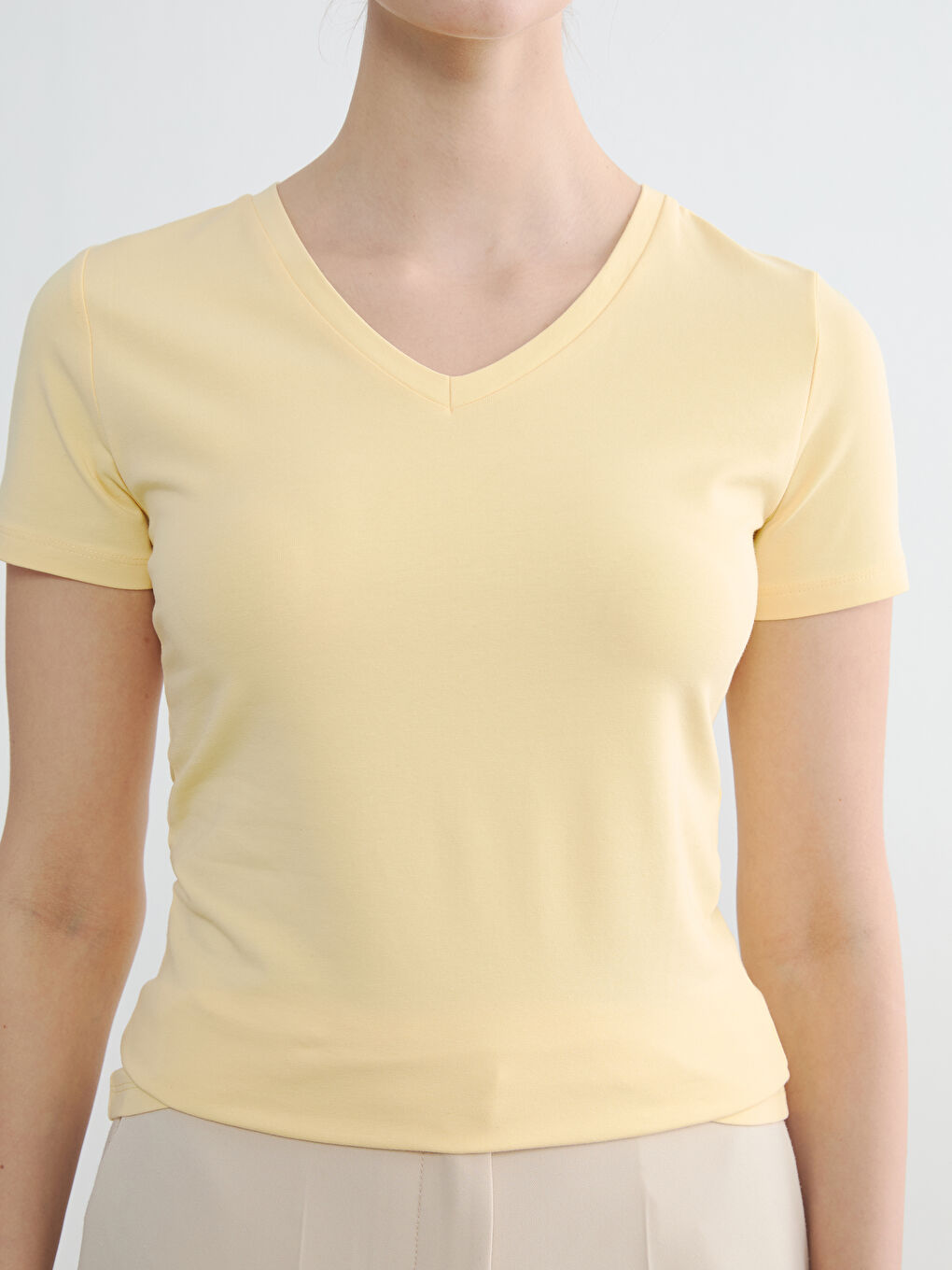 Әйелдер сары футболка-2