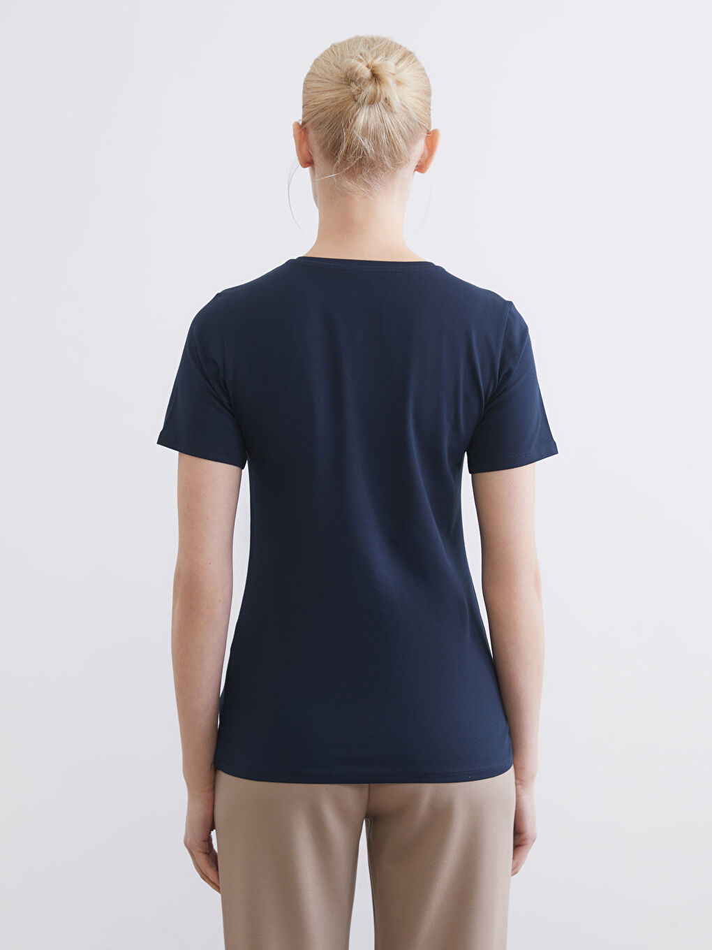 Lacivert Bisiklet Yaka Kadın Tişört-3