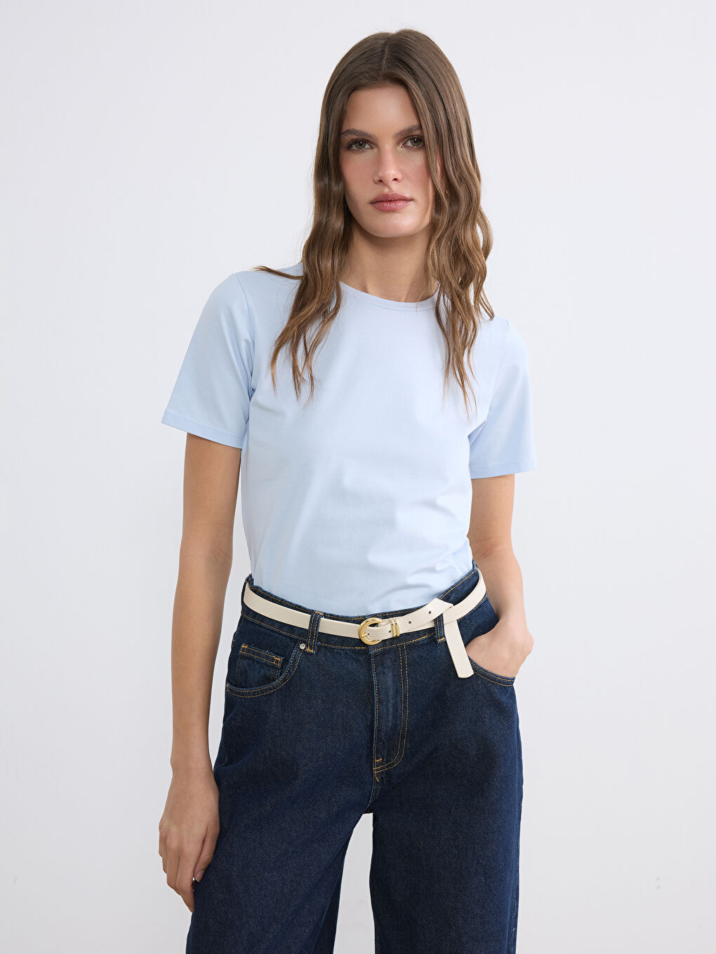 Bisiklet Yaka Kadın Tişört