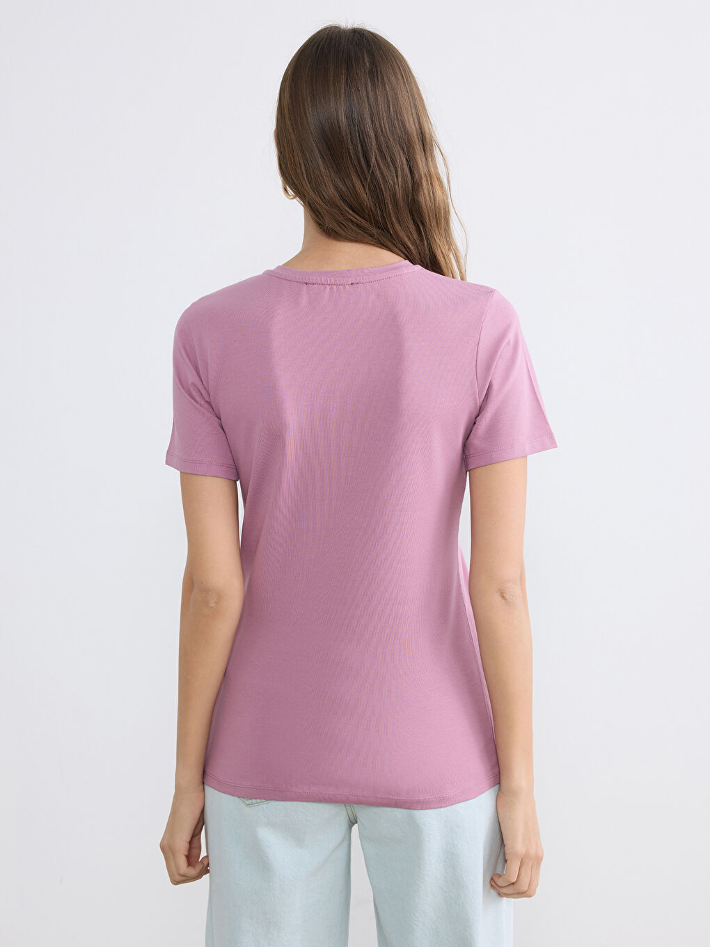 Женская футболка с круглым вырезом-3
