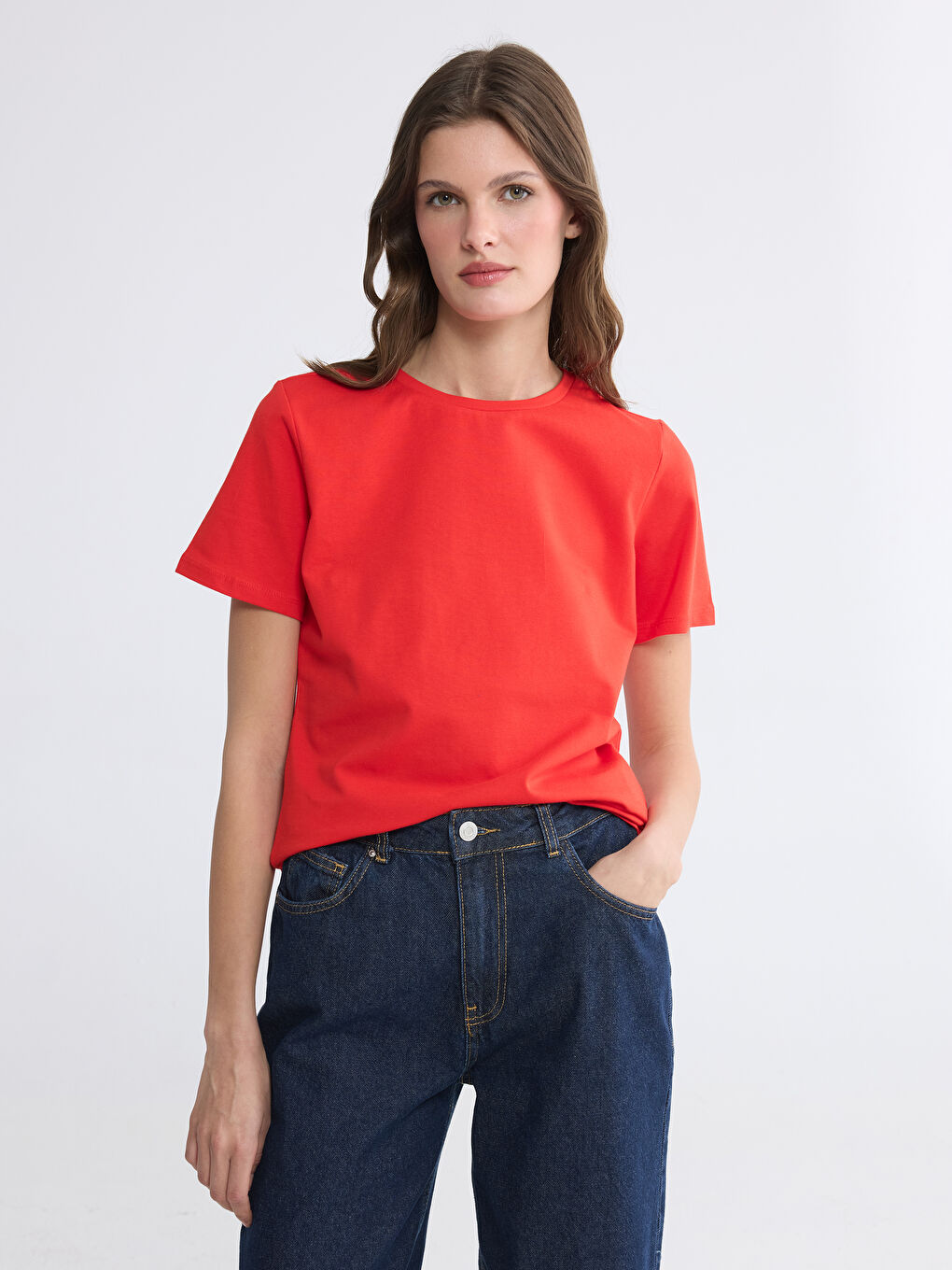 Kırmızı Bisiklet Yaka Kadın Tişört