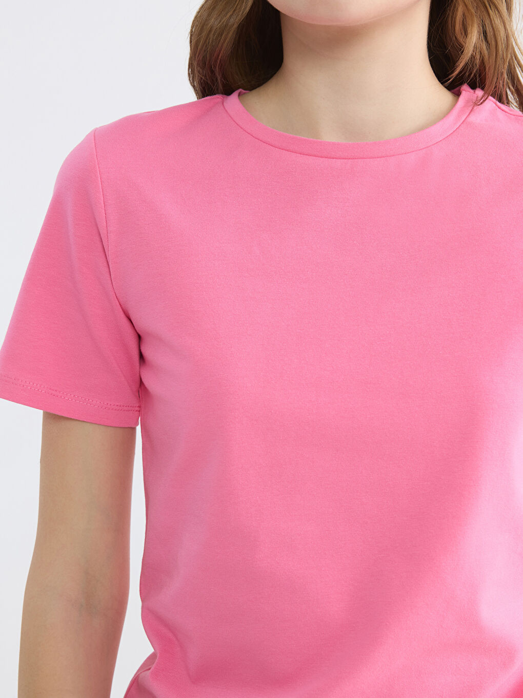 Pembe Bisiklet Yaka Kadın Tişört-4