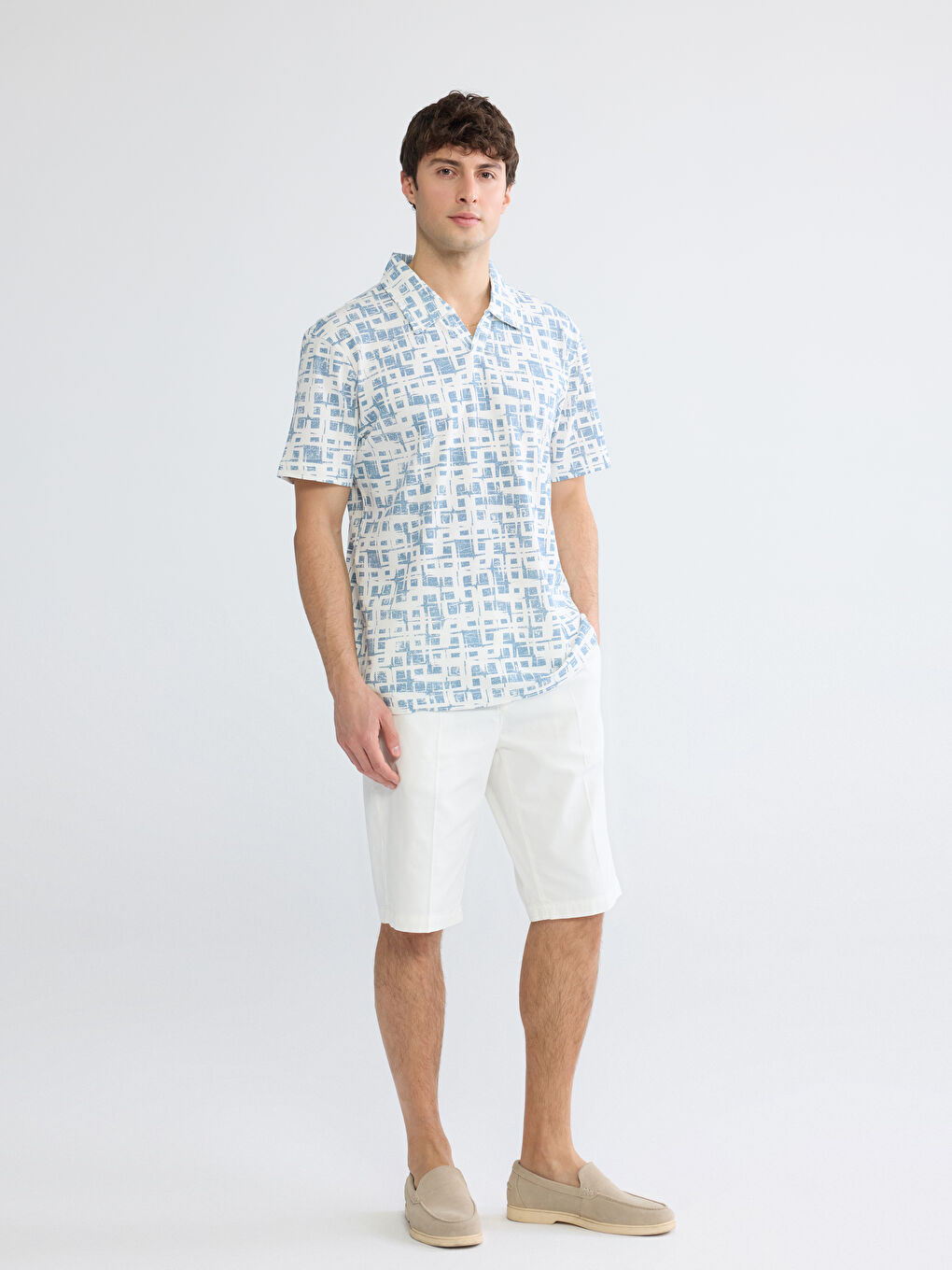 Beyaz Polo Yaka Desenli Pike Erkek Tişört-1