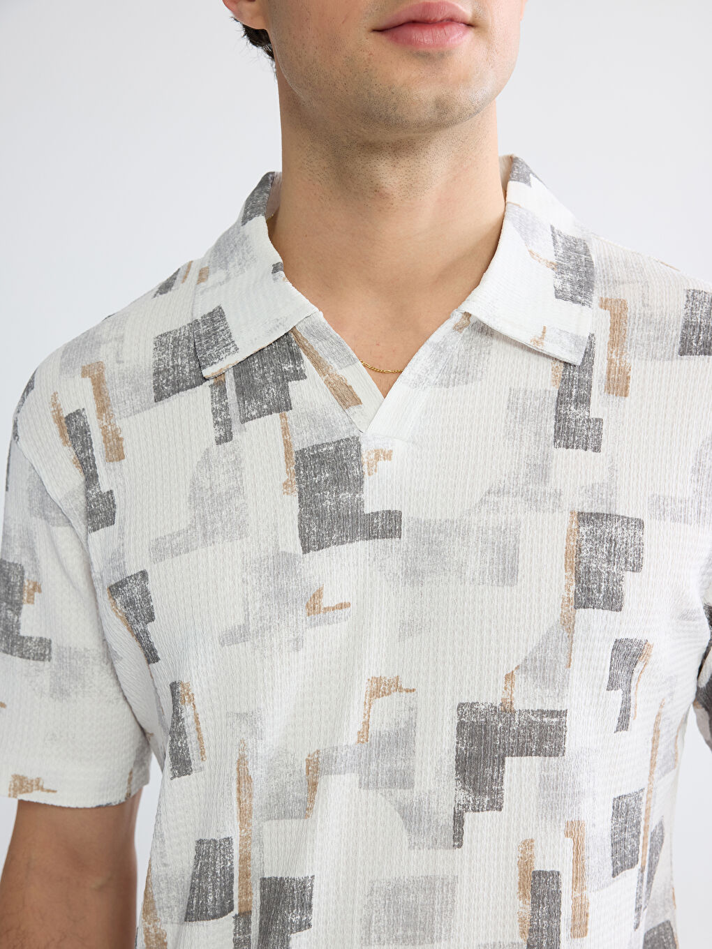 Beyaz Polo Yaka Desenli Penye Erkek Tişört-2