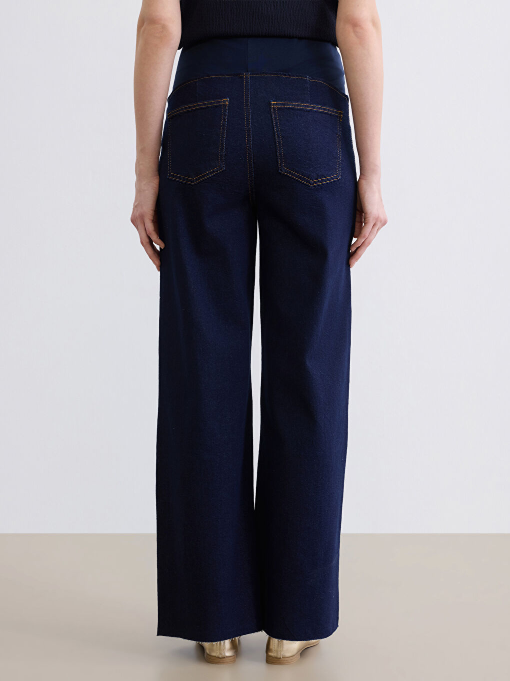 Over Bump Wideleg Maternity Jeans-3