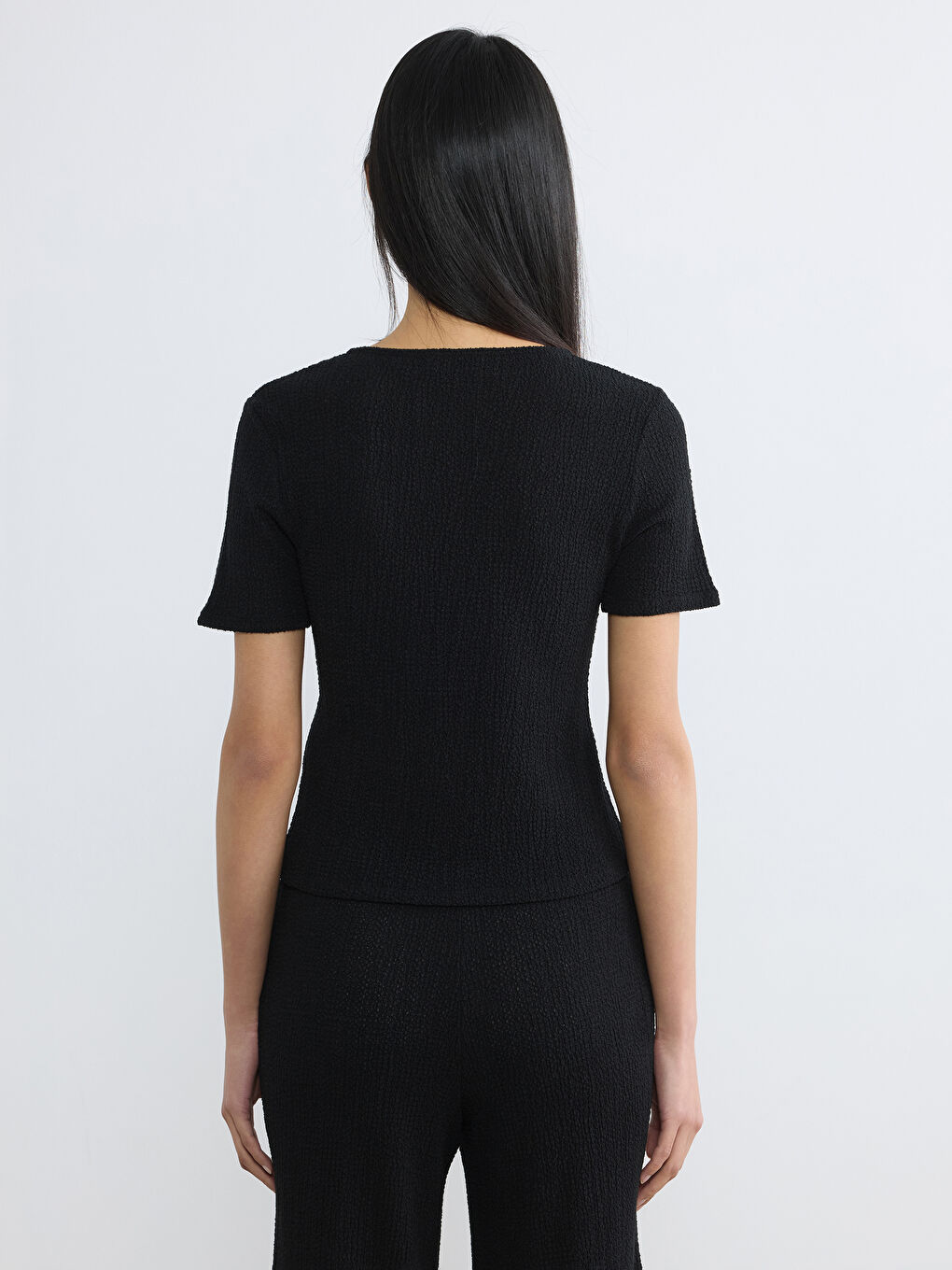 Siyah V Yaka Dokulu Bluz-3