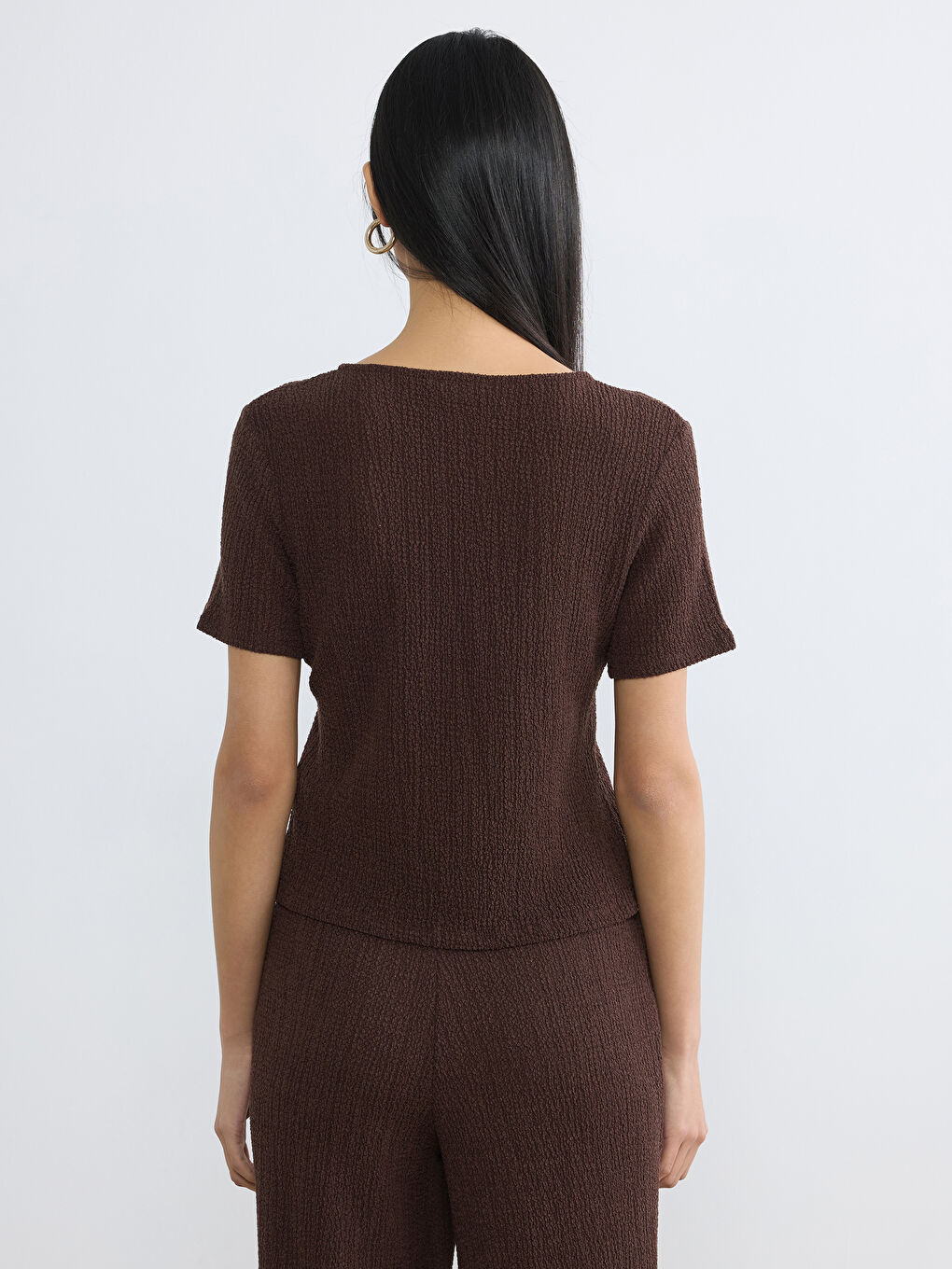 Kahverengi V Yaka Dokulu Bluz-3