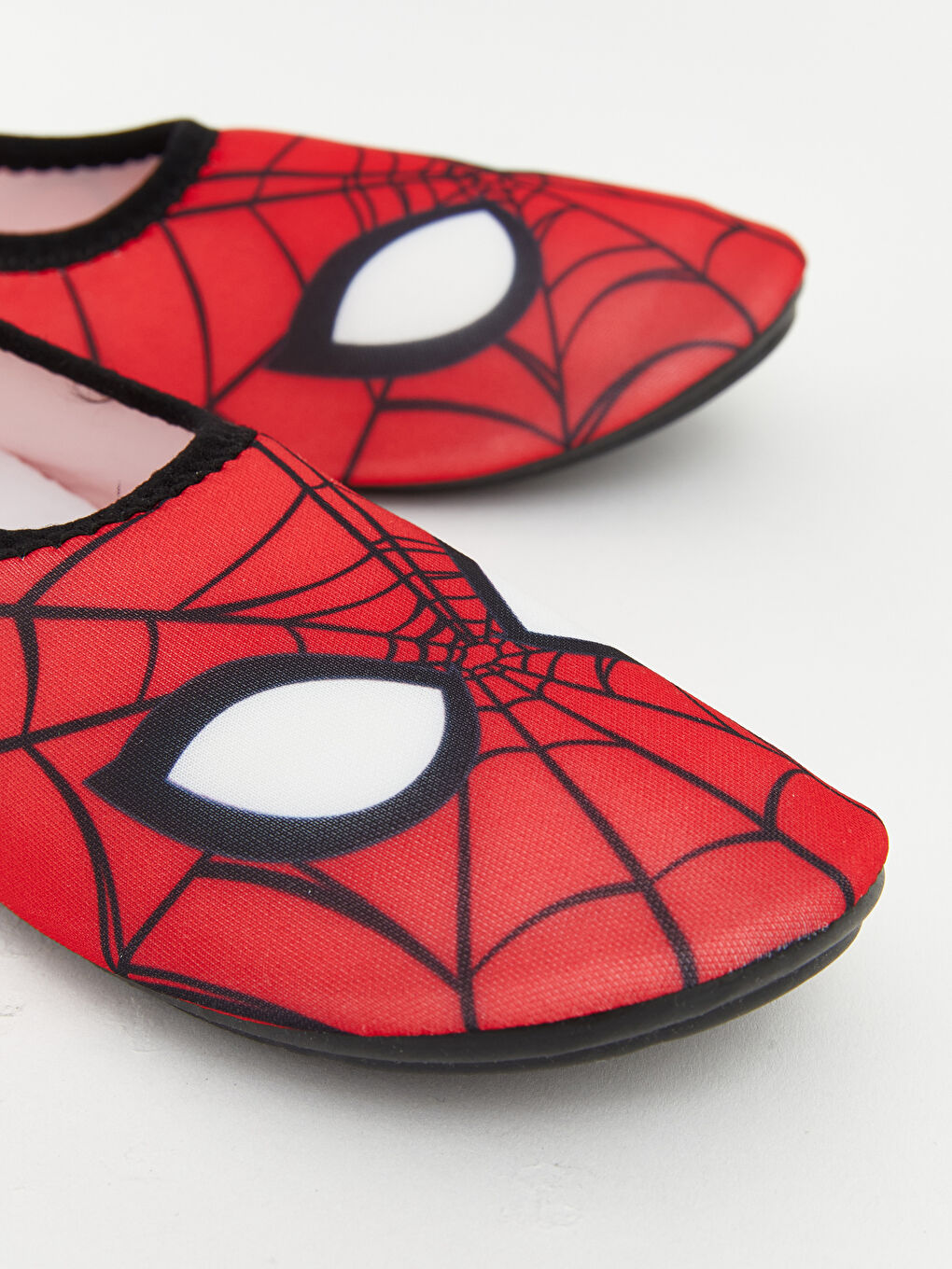 Boy RED Aqua Shoes-2