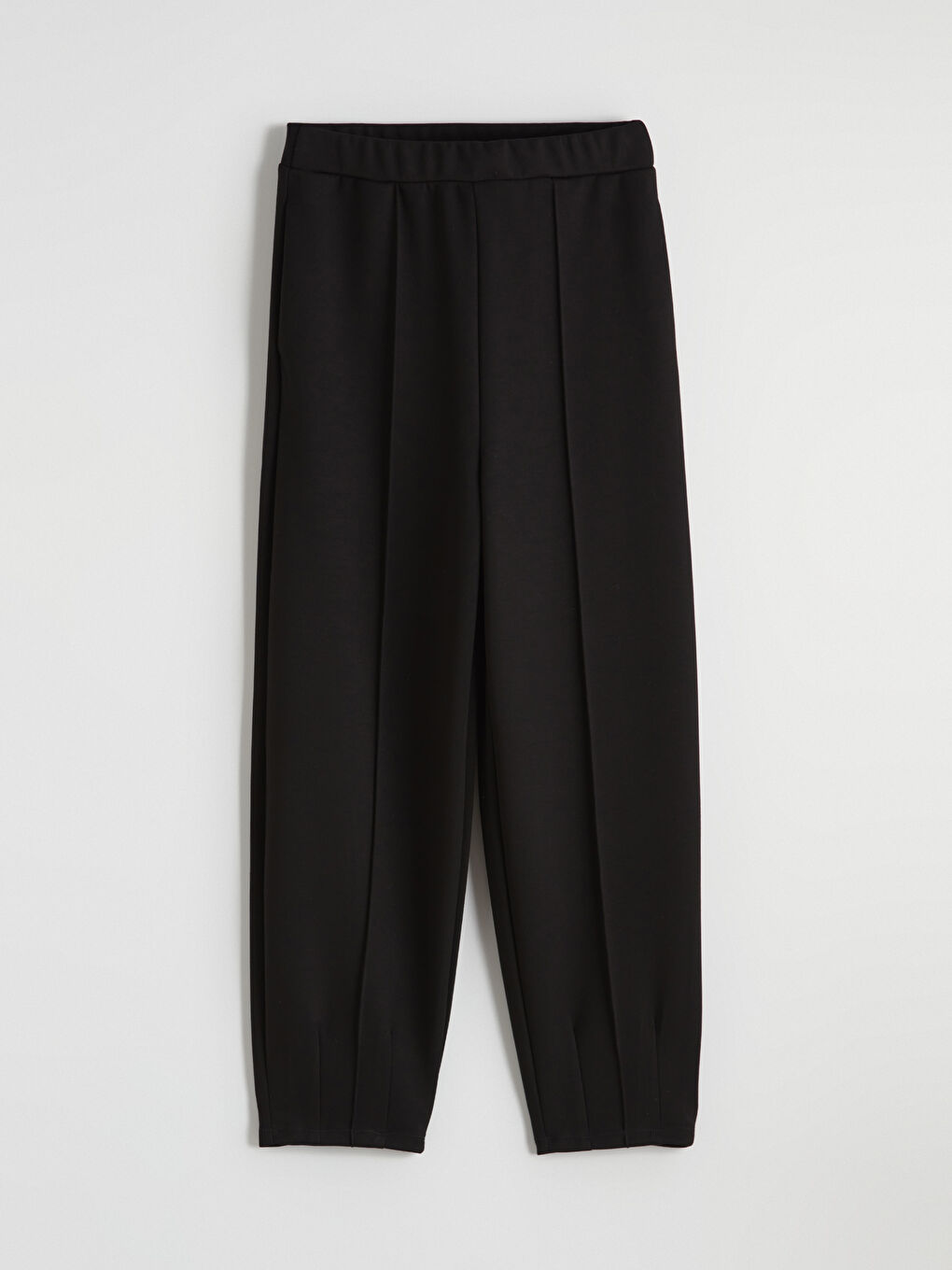 Siyah Beli Lastikli Soft Touch Kadın Eşofman Altı-4