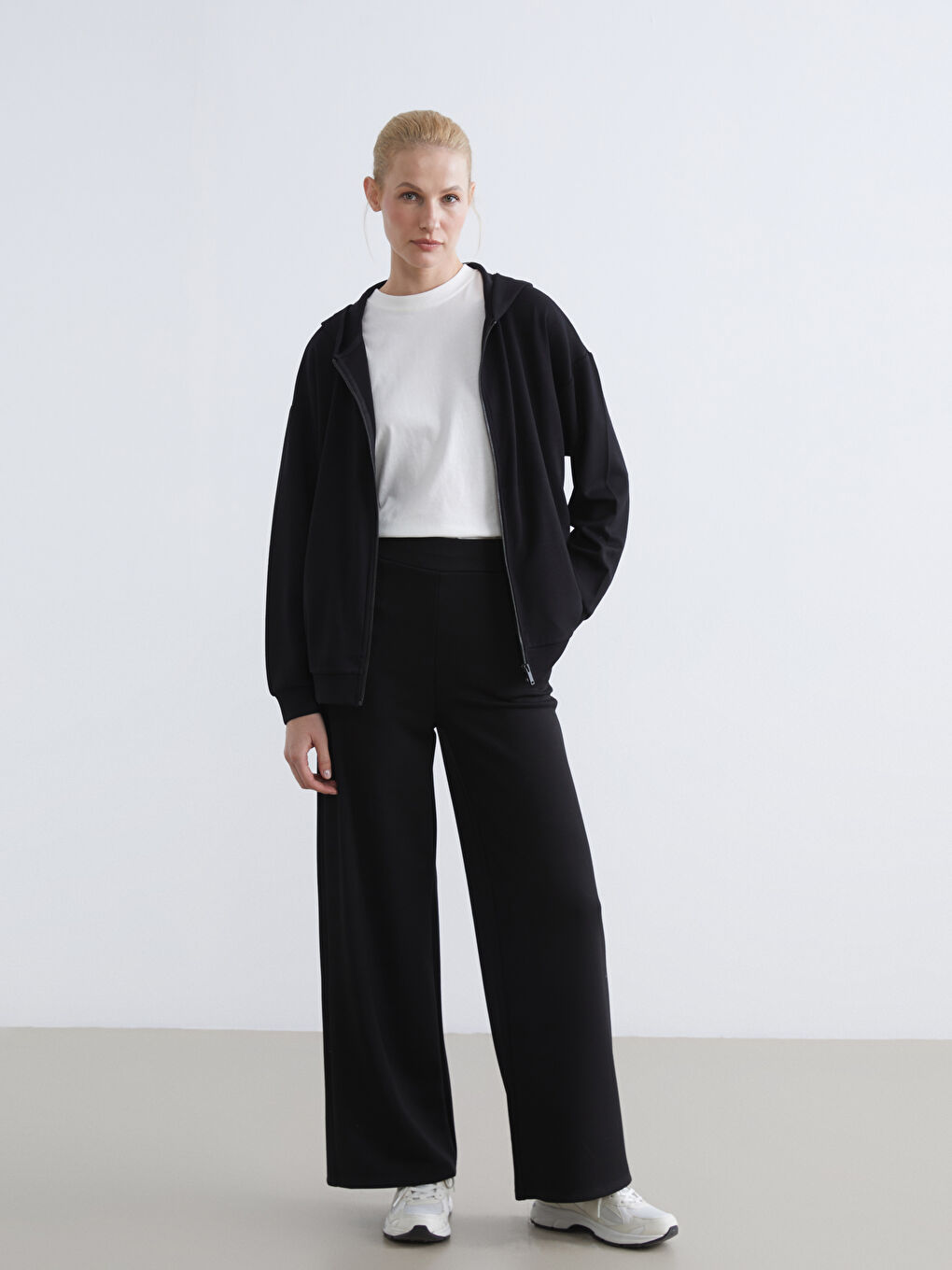 Siyah Beli Lastikli Soft Touch Kadın Eşofman Altı