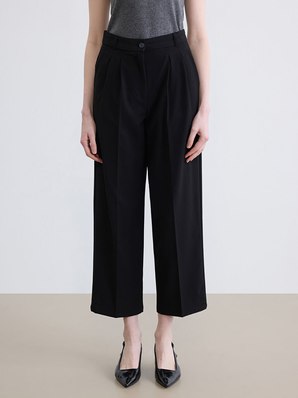Women's Loose Fit Trousers-1