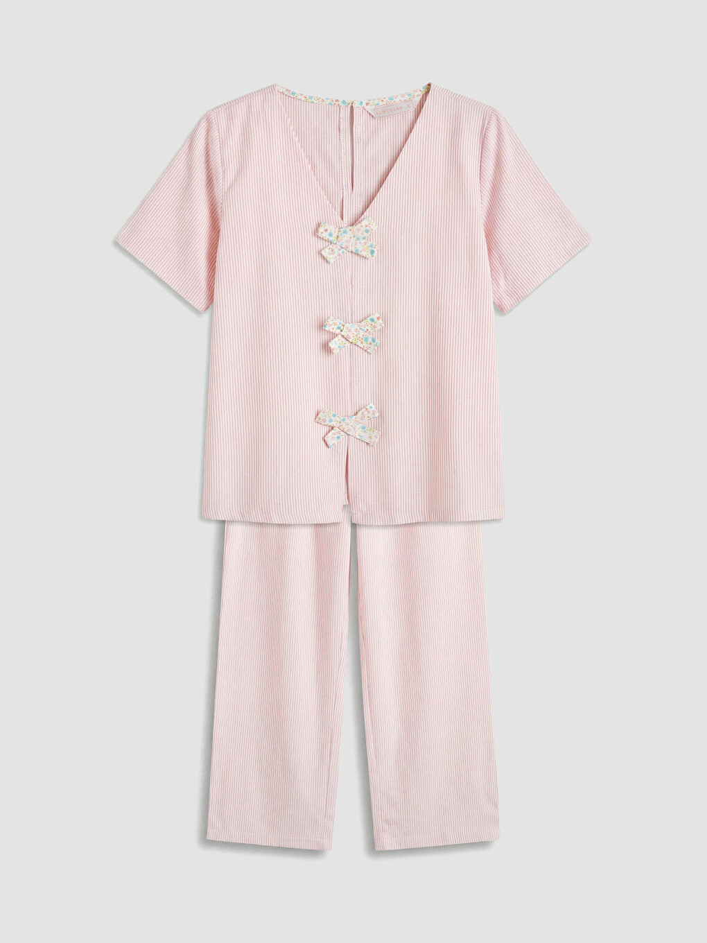 Pembe V Yaka Fiyonklu Kadın Pijama Takım-4