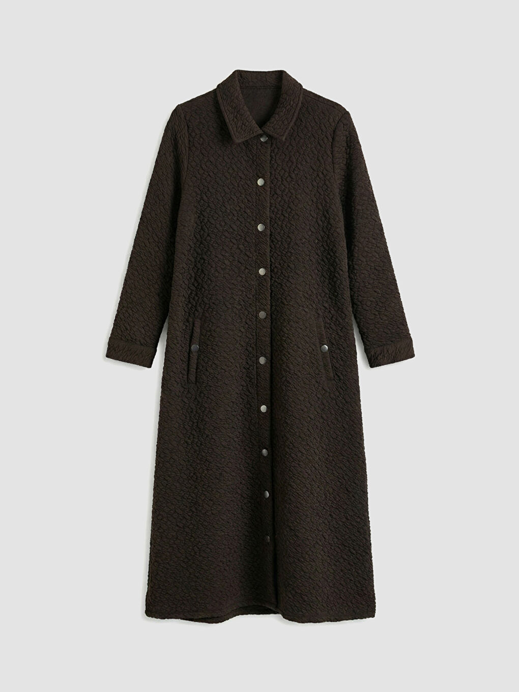 Kahverengi Gömlek Yaka Dokulu Kadın Ferace