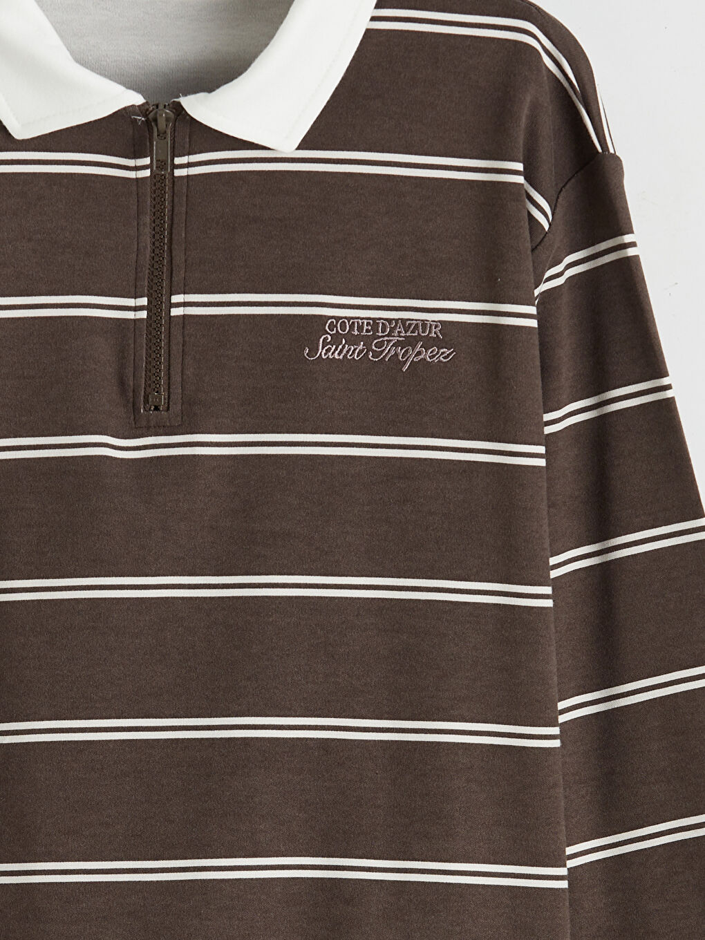 Kahverengi Polo Yaka Çizgili Erkek Çocuk Tişört-3