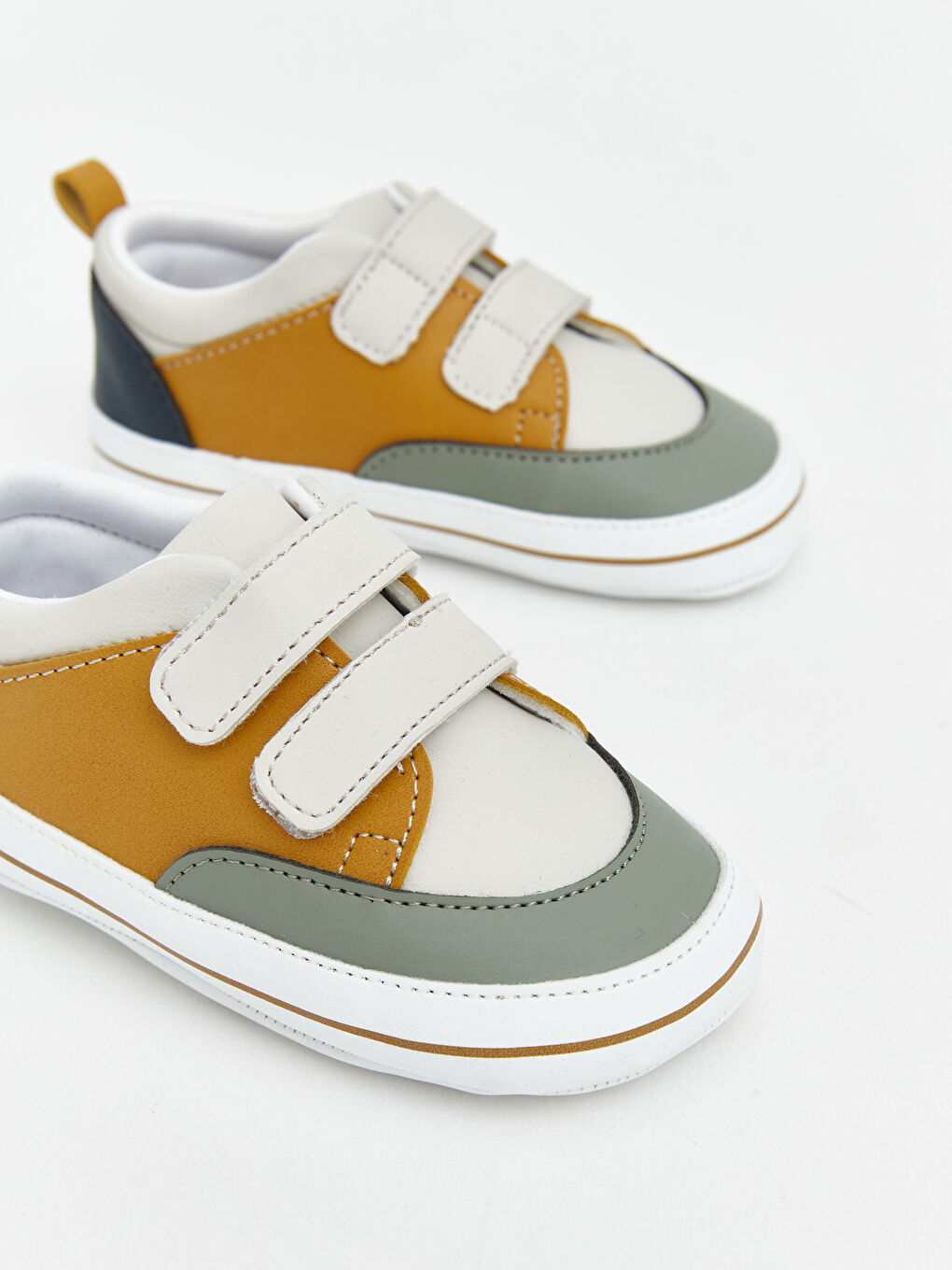 Bej Renk Bloklu Erkek Bebek Spor Ayakkabı-2