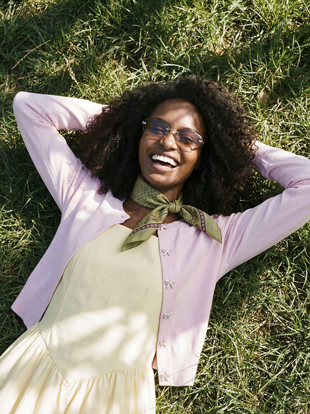 Pembe Bisiklet Yaka Fiyonklu Kadın Triko Hırka