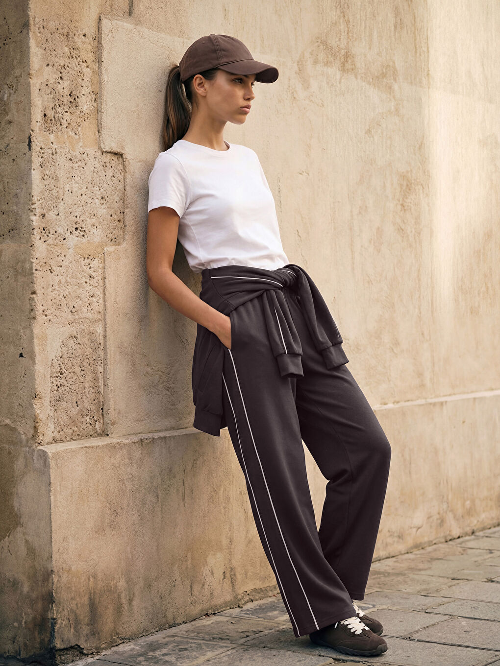 بنطال رياضي بني امرأة-3