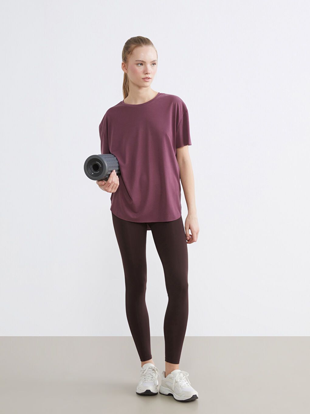 Bordo Bisiklet Yaka Oversize Kadın Spor Tişört-1