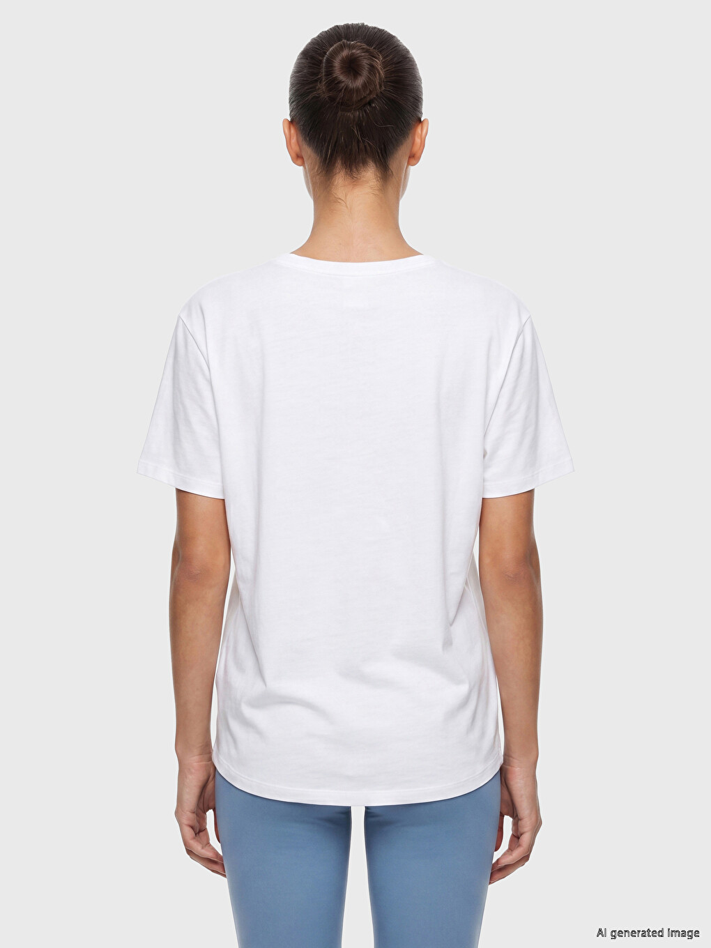 Beyaz Oversize Modal Karışımlı Kadın Spor Tişört-3