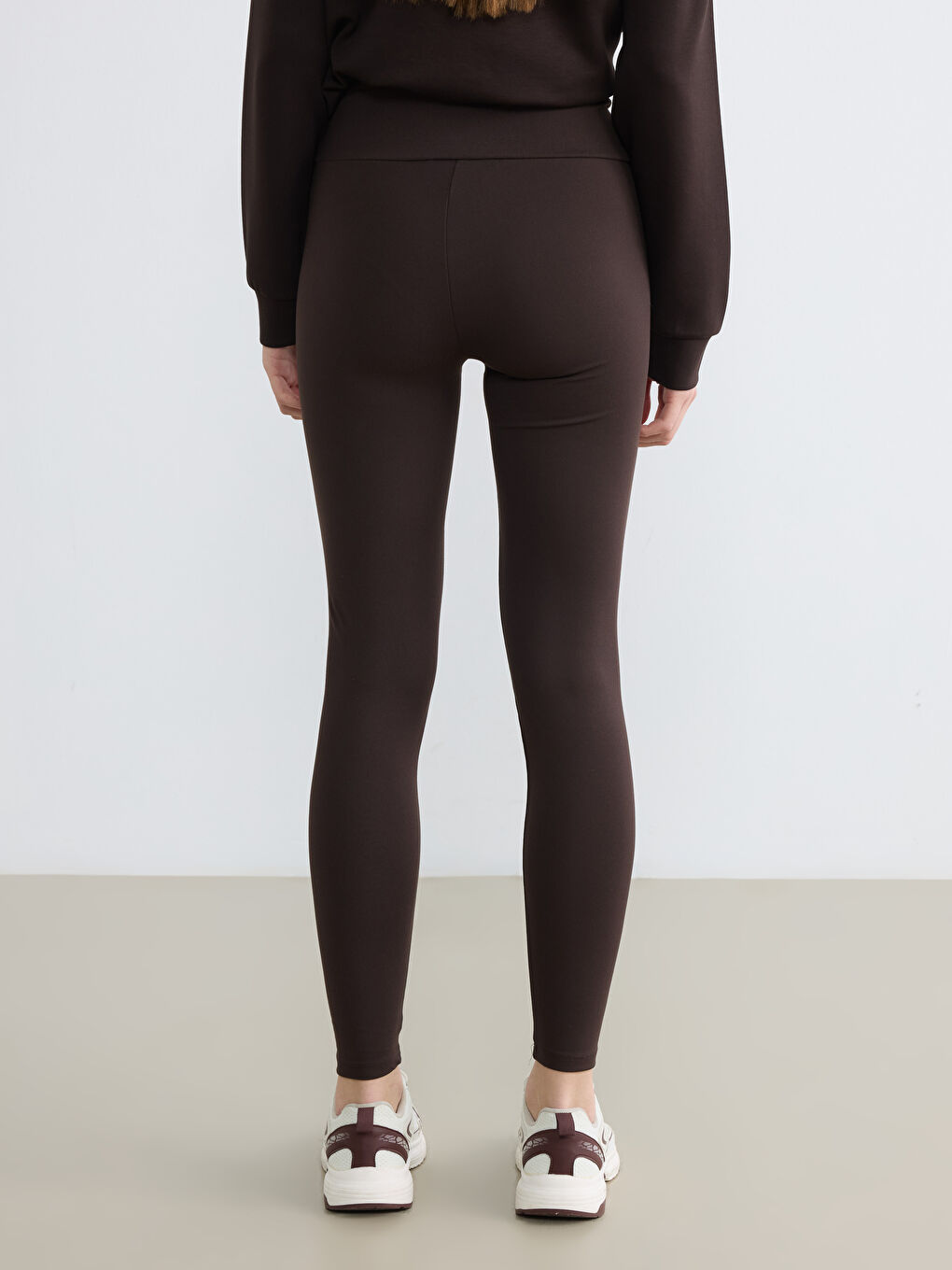 Kahverengi Yüksek Bel Kadın Spor Tayt-3