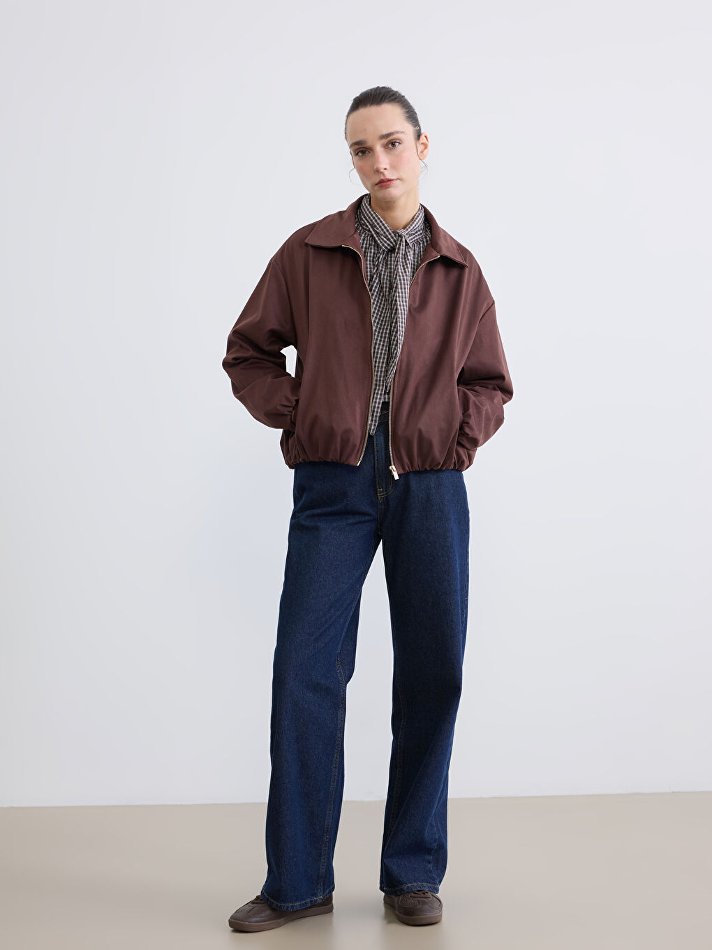 Kahverengi Gömlek Yaka Oversize Kadın Süet Görünümlü Ceket-4