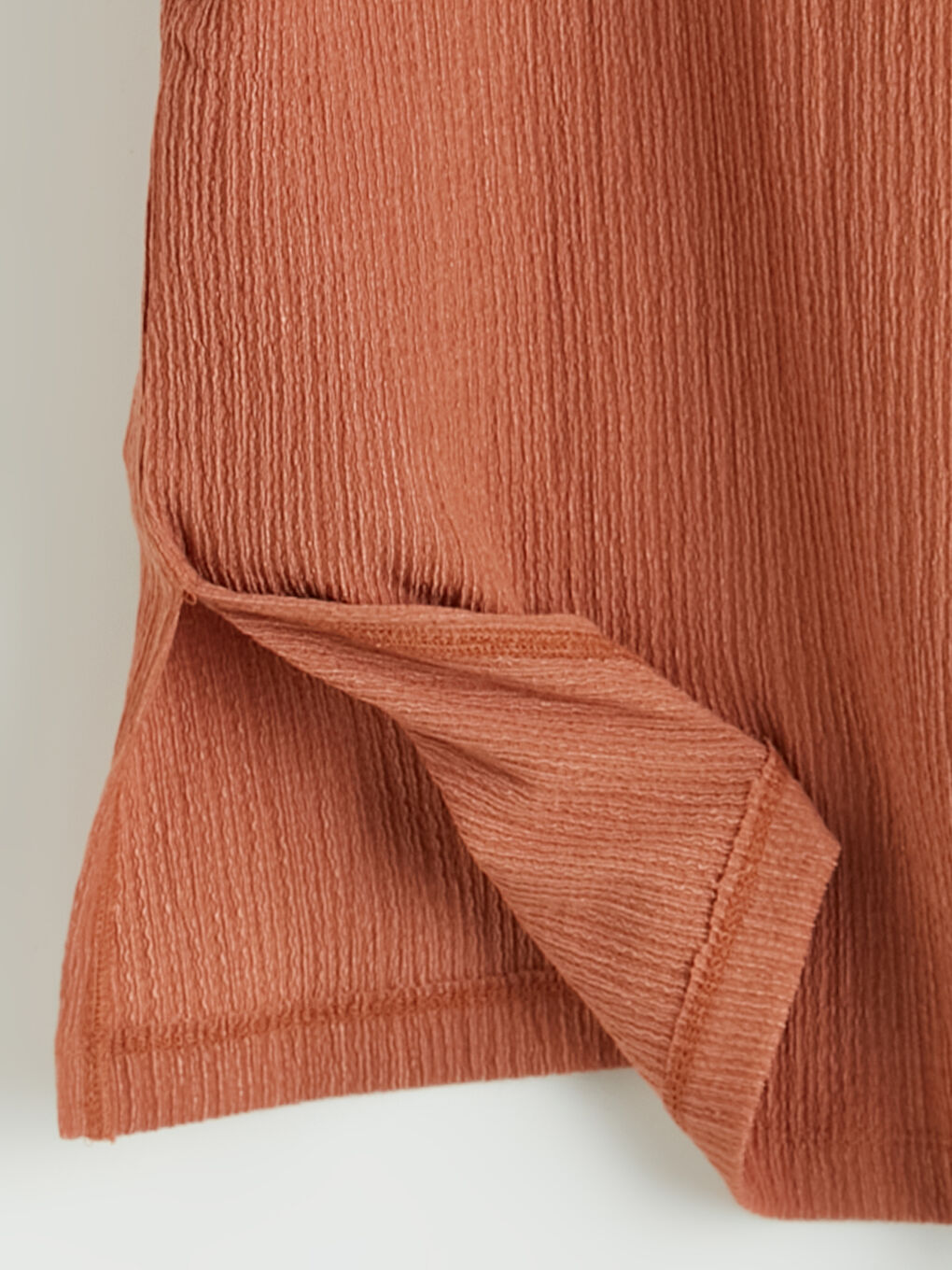 Kahverengi Bisiklet Yaka Fitilli Kadın Tişört-6